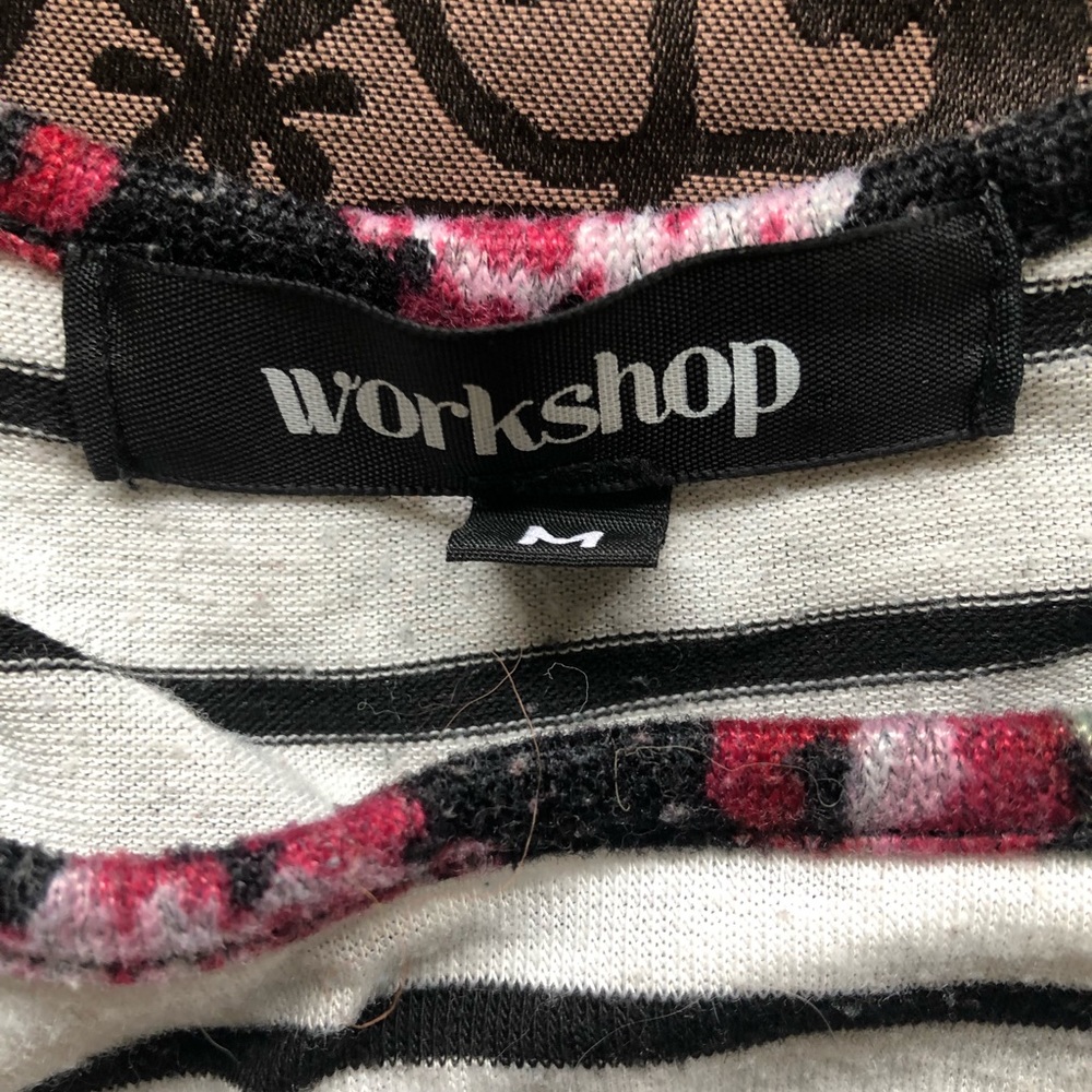 Tee - Picture 3 of 4